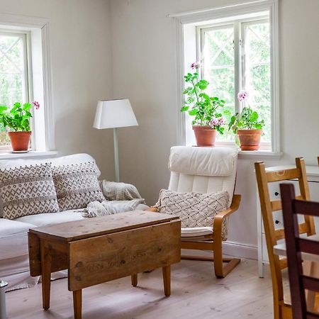 Vallby Cottage Enkoping Luaran gambar