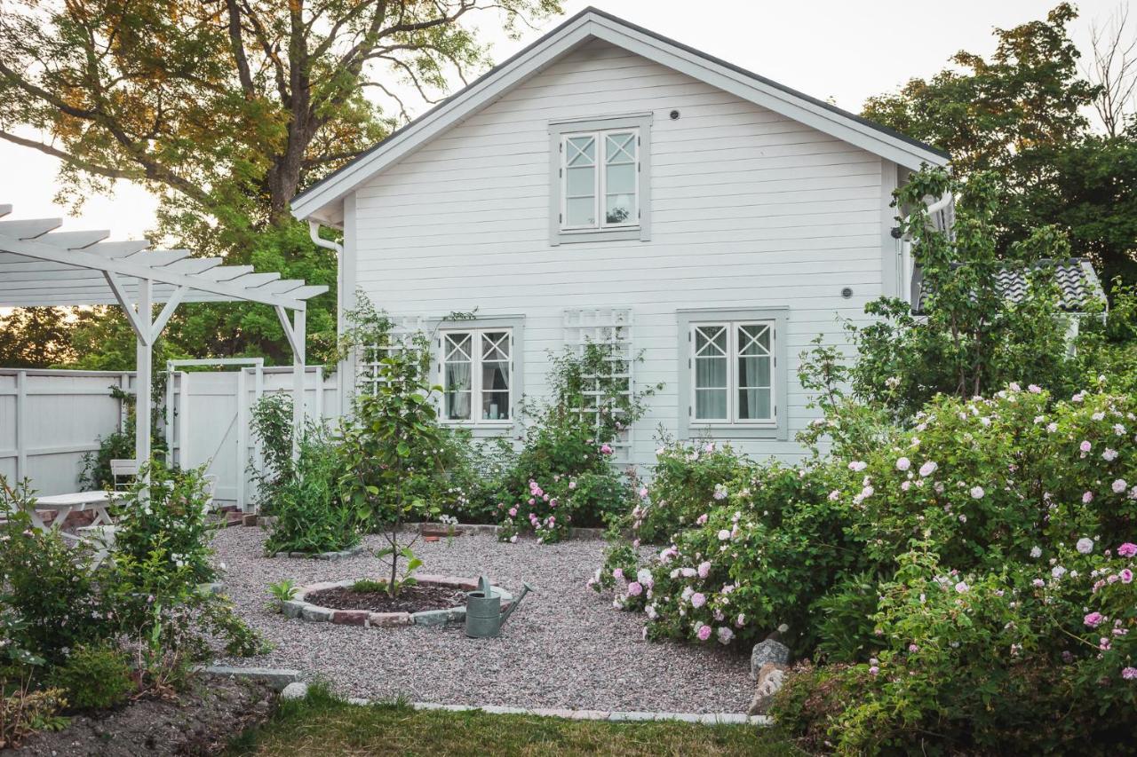 Vallby Cottage Enkoping Luaran gambar
