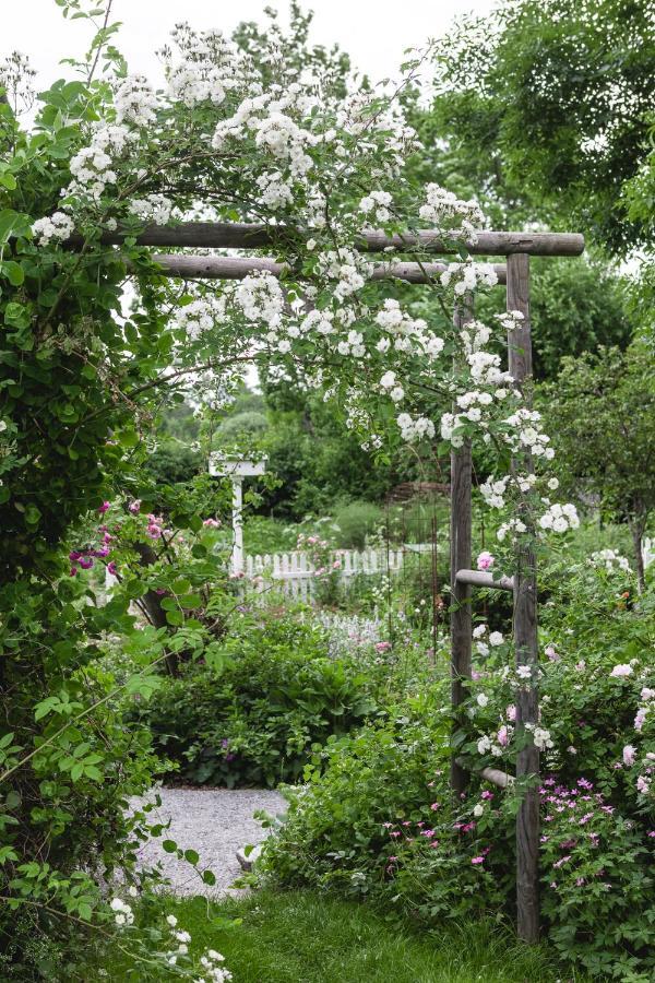 Vallby Cottage Enkoping Luaran gambar